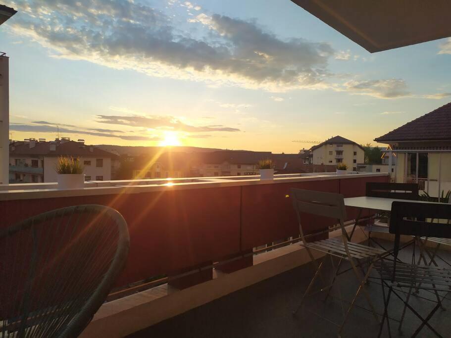 Cabana & Le Central - Proche Lac , Terrasse Et Parking Annecy Eksteriør bilde